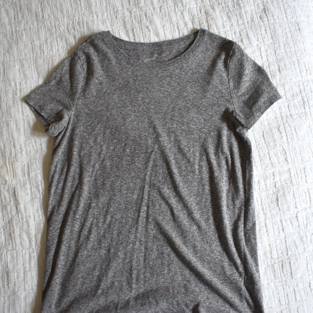 Plain Grey Tshirt